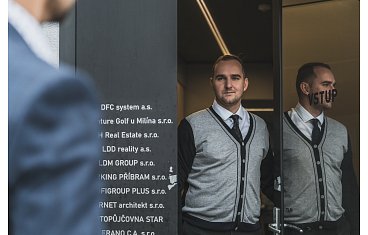 Co dělat, pokud se rodič s platbou výživného opožďuje vždy jen o určitou kratší dobu?